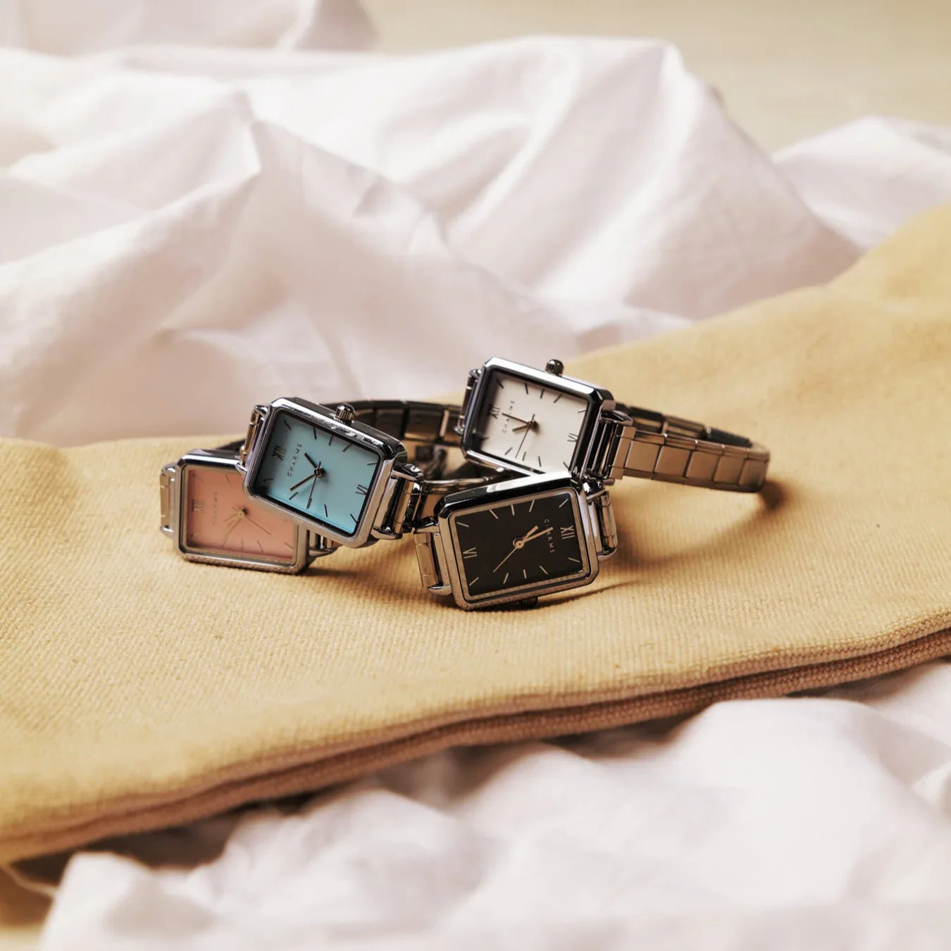 Como – Zilverkleurig met blauwe wijzerplaat